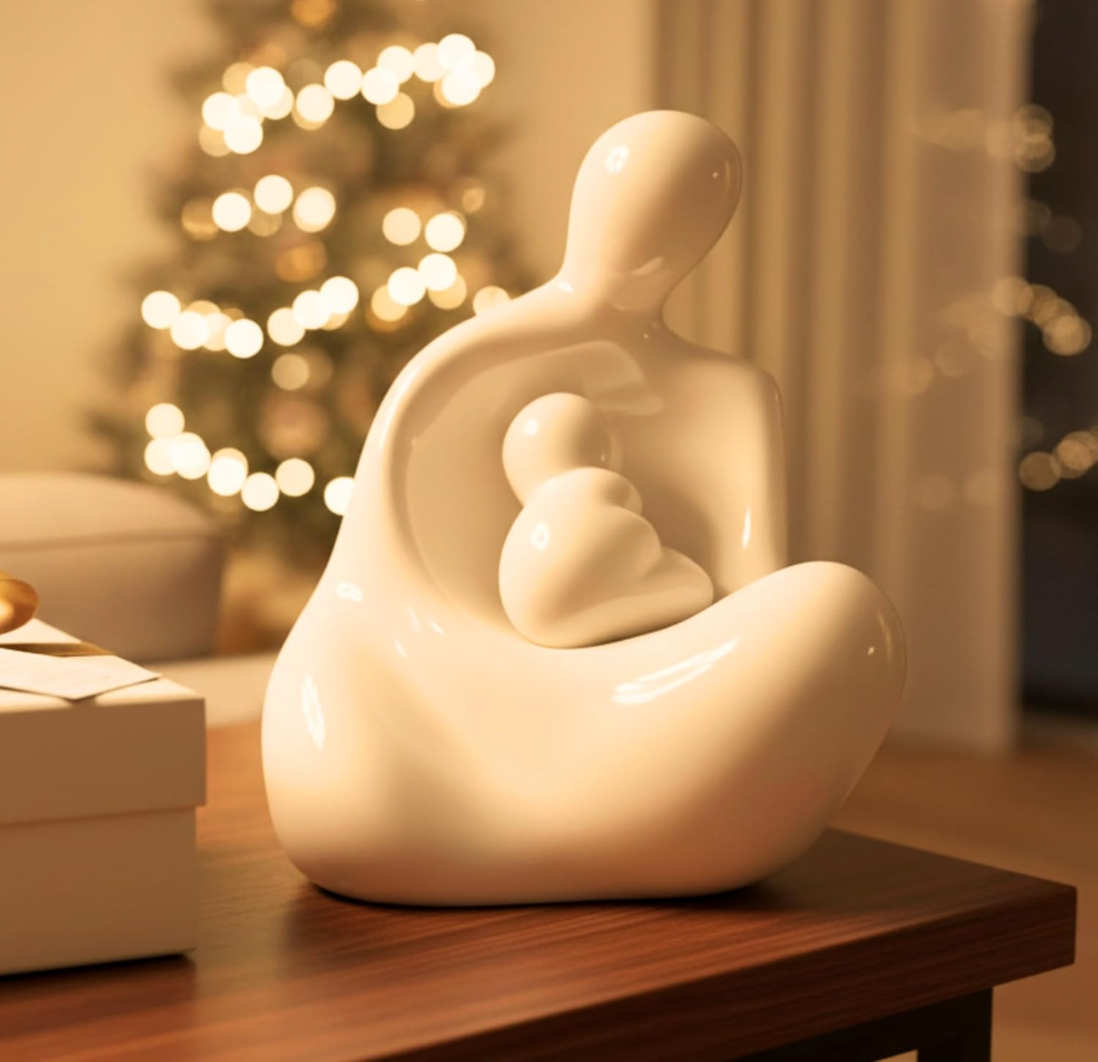 Mother & Baby Resin Statue – 4.5” (White)